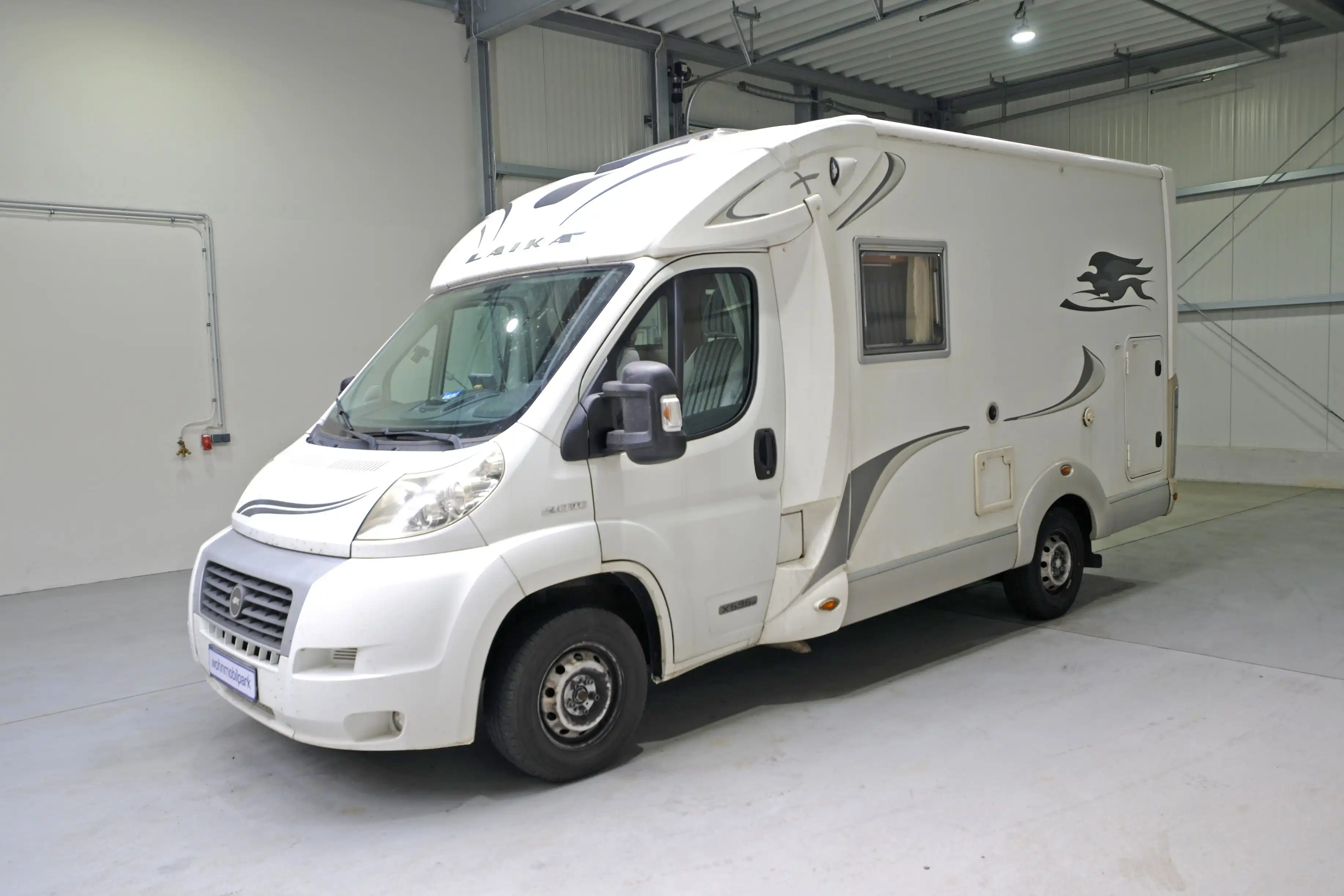 LAIKA X 595 R - Ansicht 2